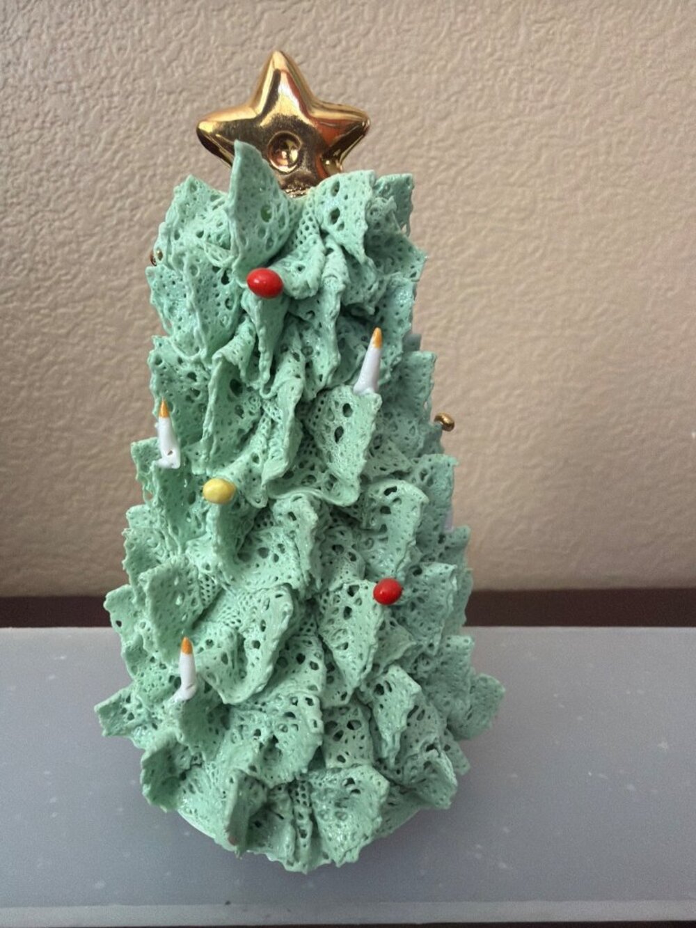 Vintage Irish Dresden Green Porcelain Lace Christmas Tree Bell MV Ireland 4.5"H - Picture 9 of 10